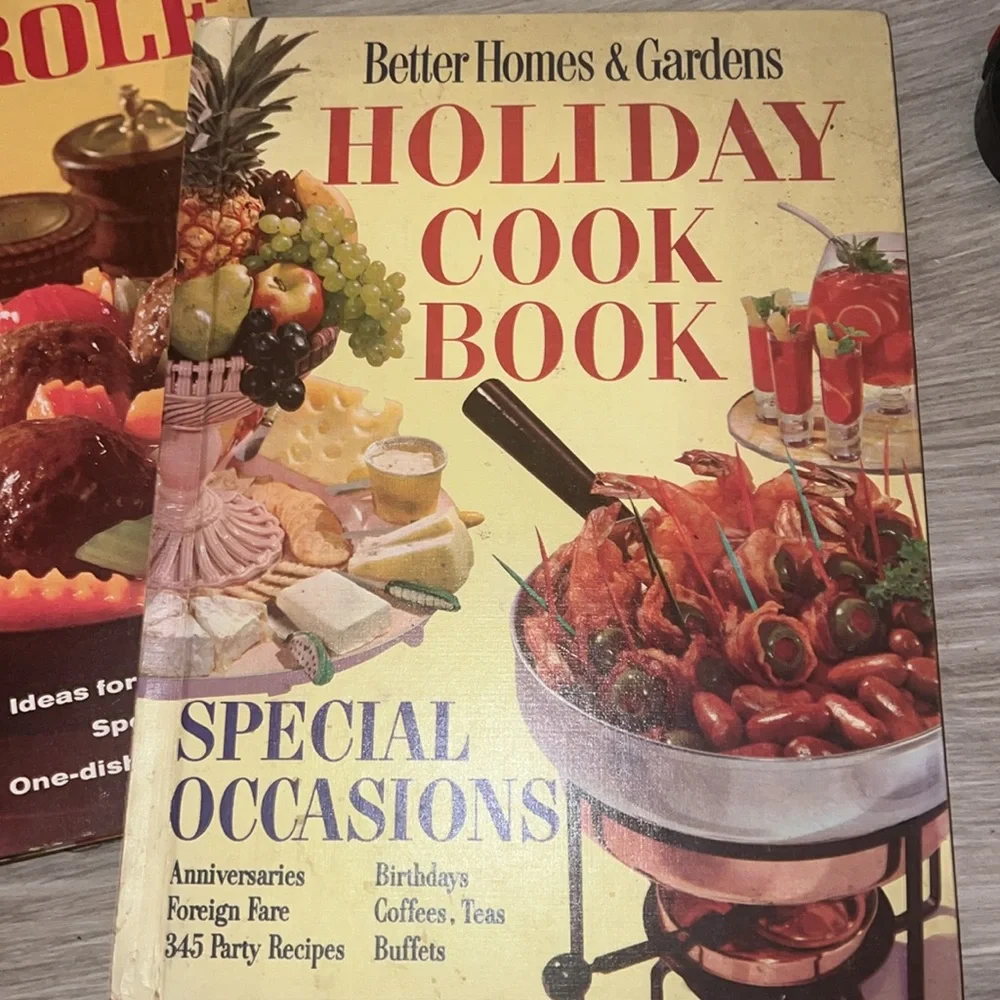 Set of 4 Vintage Betty Crocker cookbooks. Published between 1959 thru 1971.